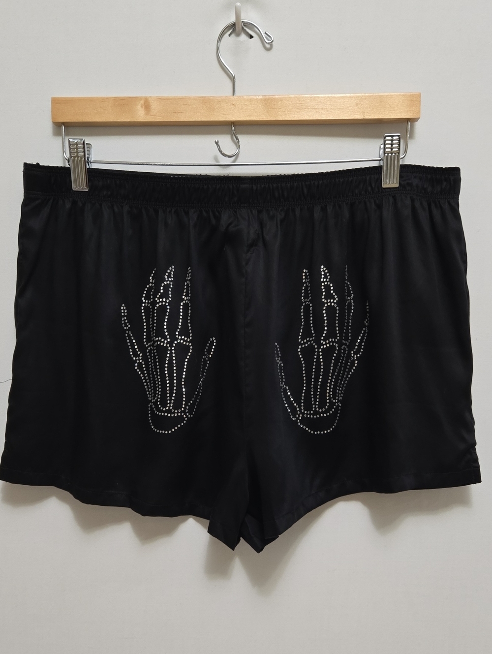 PINK Victoria's Secret Skeleton Satin Boxer Pajama Shorts XL Halloween Goth NWT